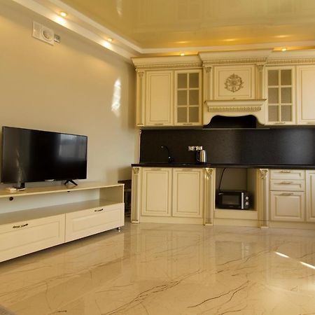 Residential Сomplex Central 270 Алма Ата Екстериор снимка